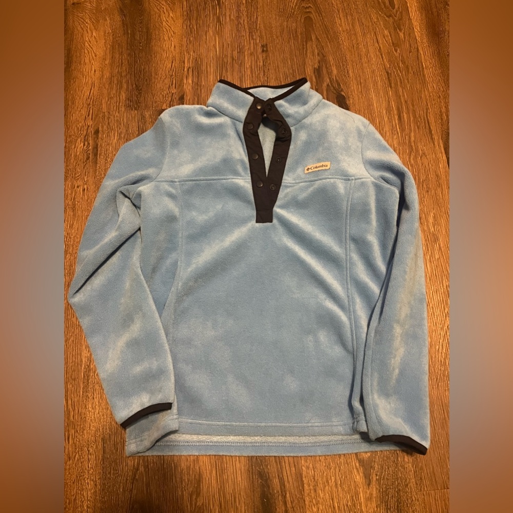 Columbia half button